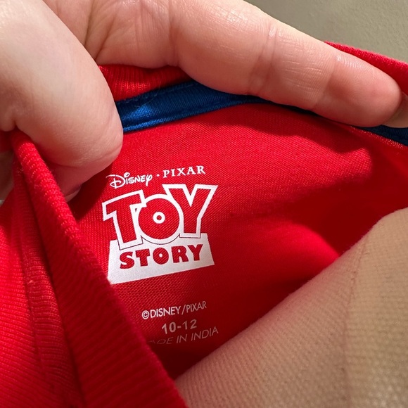 Disney Red Toy Story Kids Shirt size 10-12 - Picture 2 of 2